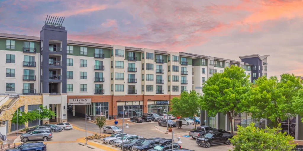 212 Which Apartments in Dallas Offer Valet Trash Pickup?