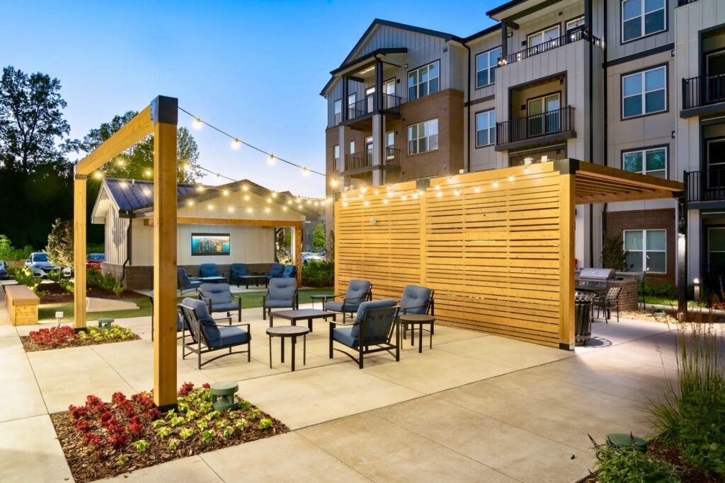 What Items Valet Trash Companies Collect